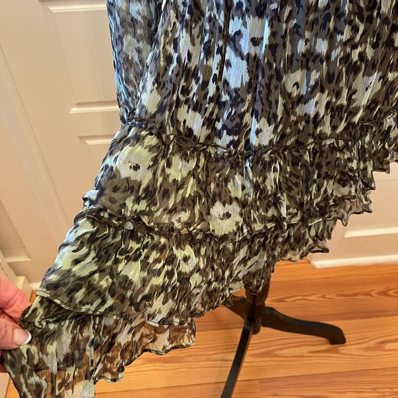 Chiffon Animal Print Dress - Picture 4 of 9